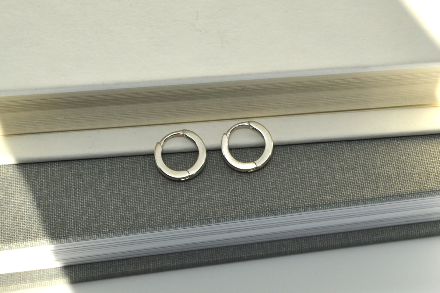 Lever Back Hoops