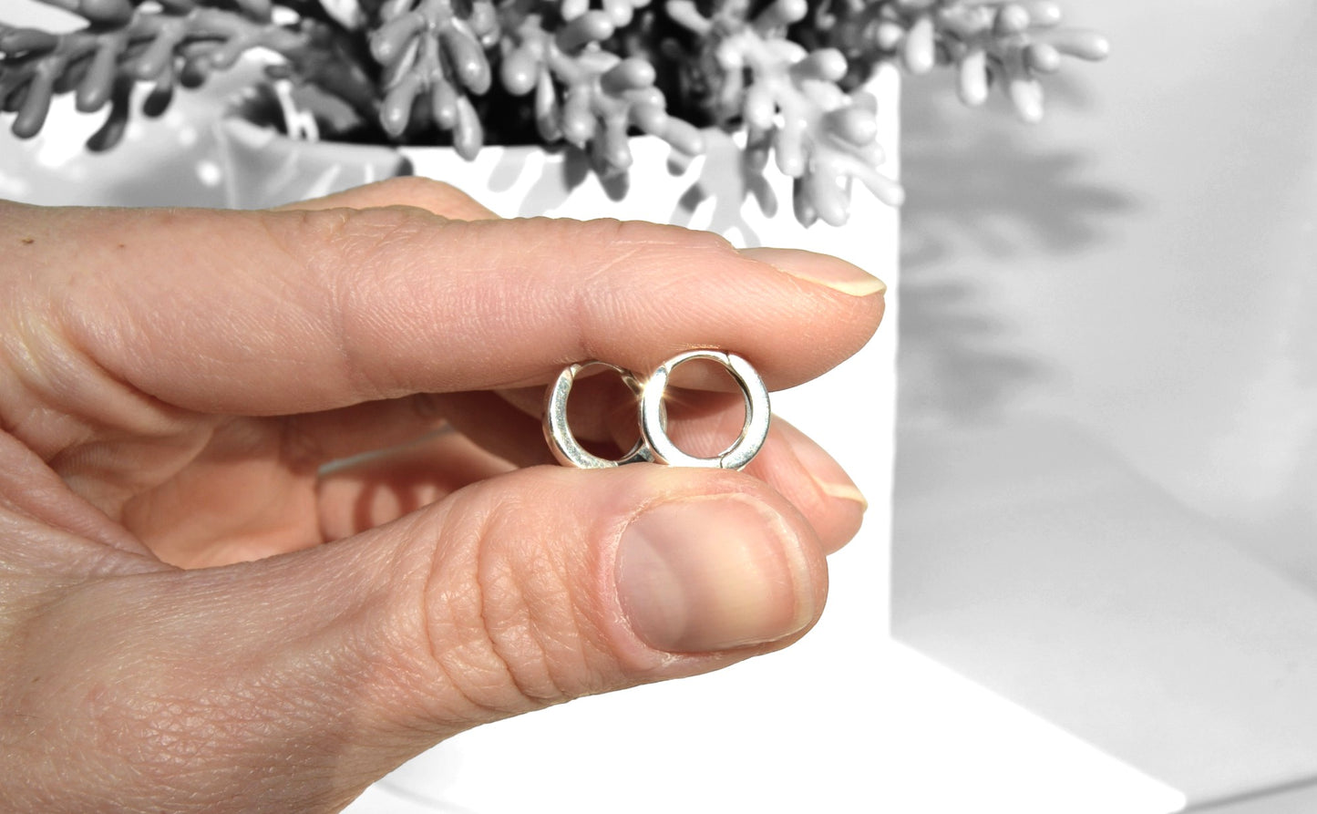 Lever Back Hoops