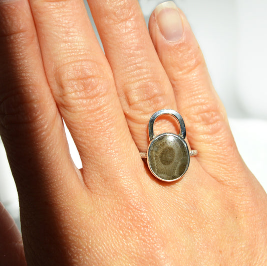 Petoskey Arch Ring Size 6.5