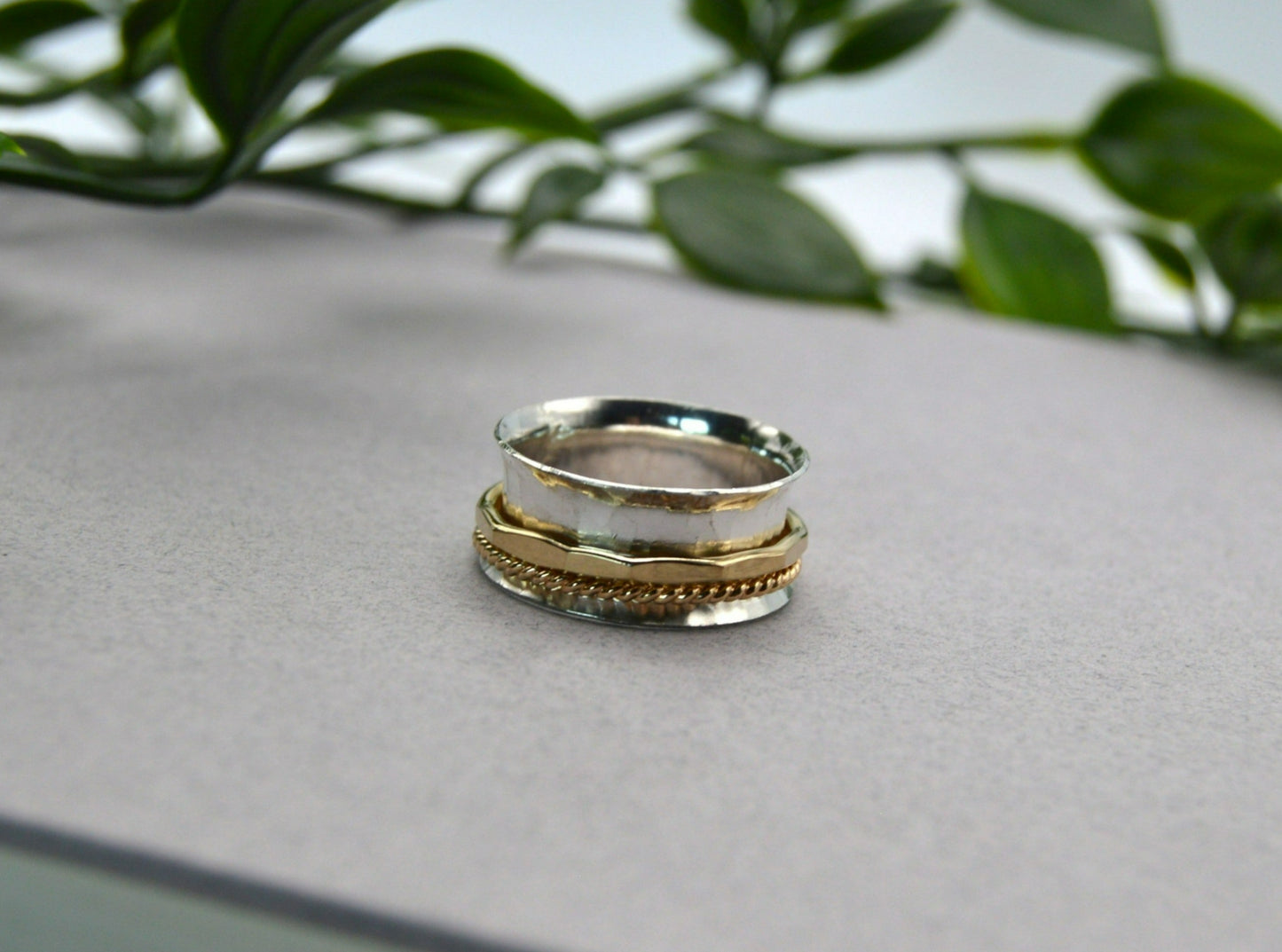 Spinner Ring