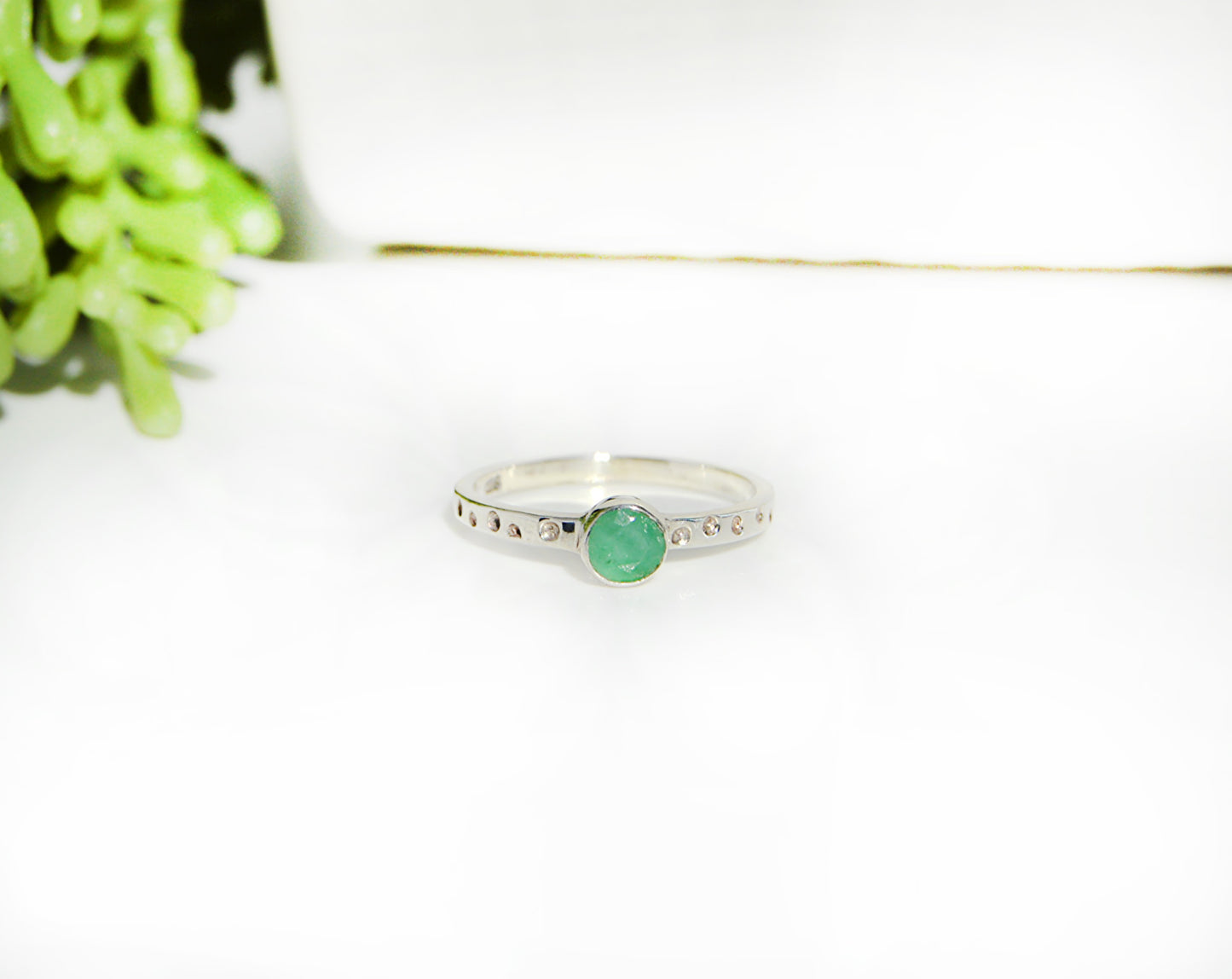 Emerald Ring Size 6