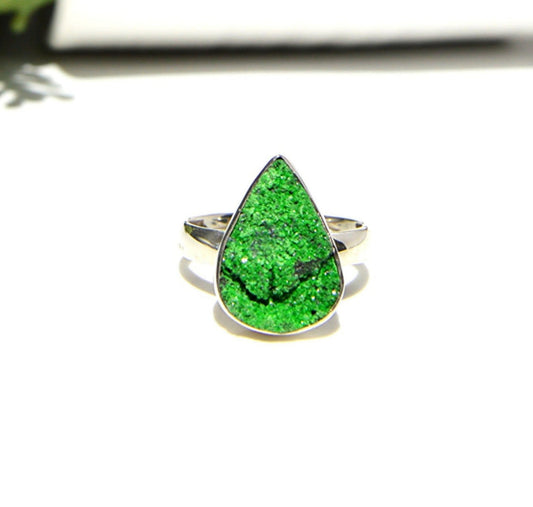 Green Druzy Pear Shape Ring