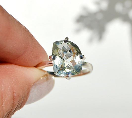 Green Amethyst Prong Set Ring Size 10