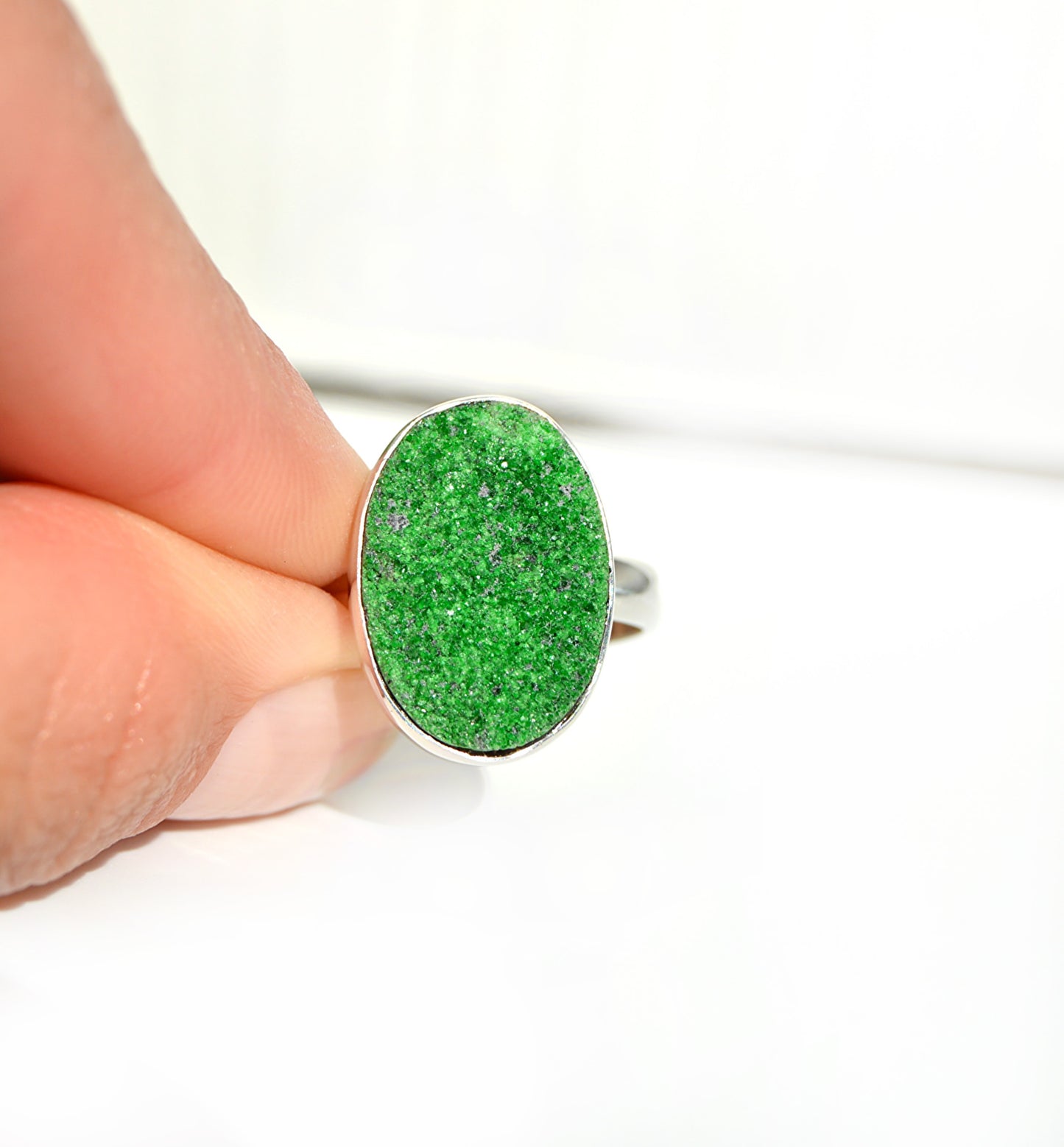 Green Oval Druzy Ring Size 10