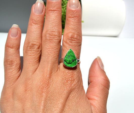 Green Druzy Pear Shape Ring