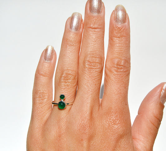 Green Onyx Double Stone Size 6