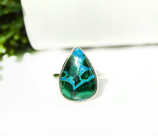 Malacholla Ring Size 7