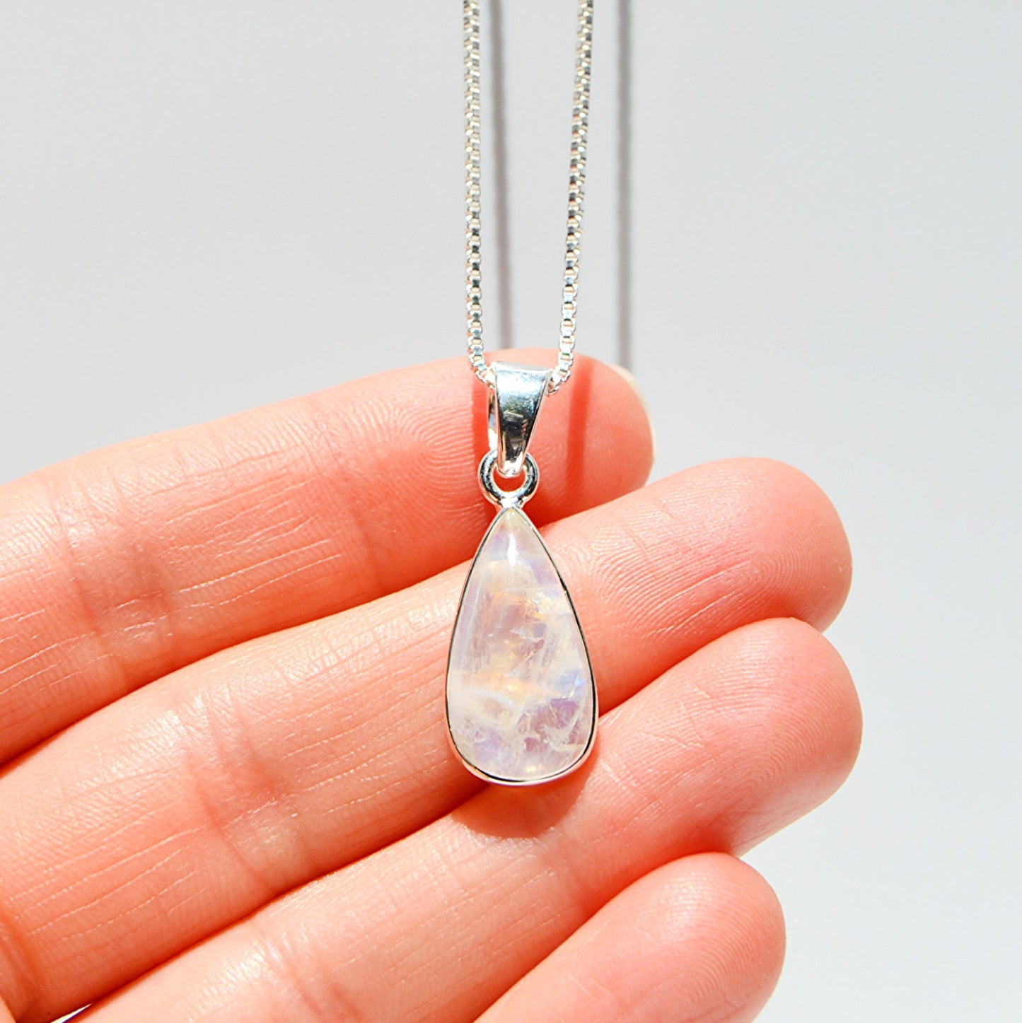 JeniMarie Jewelry with a rainbow moonstone with 18 inch box chain 