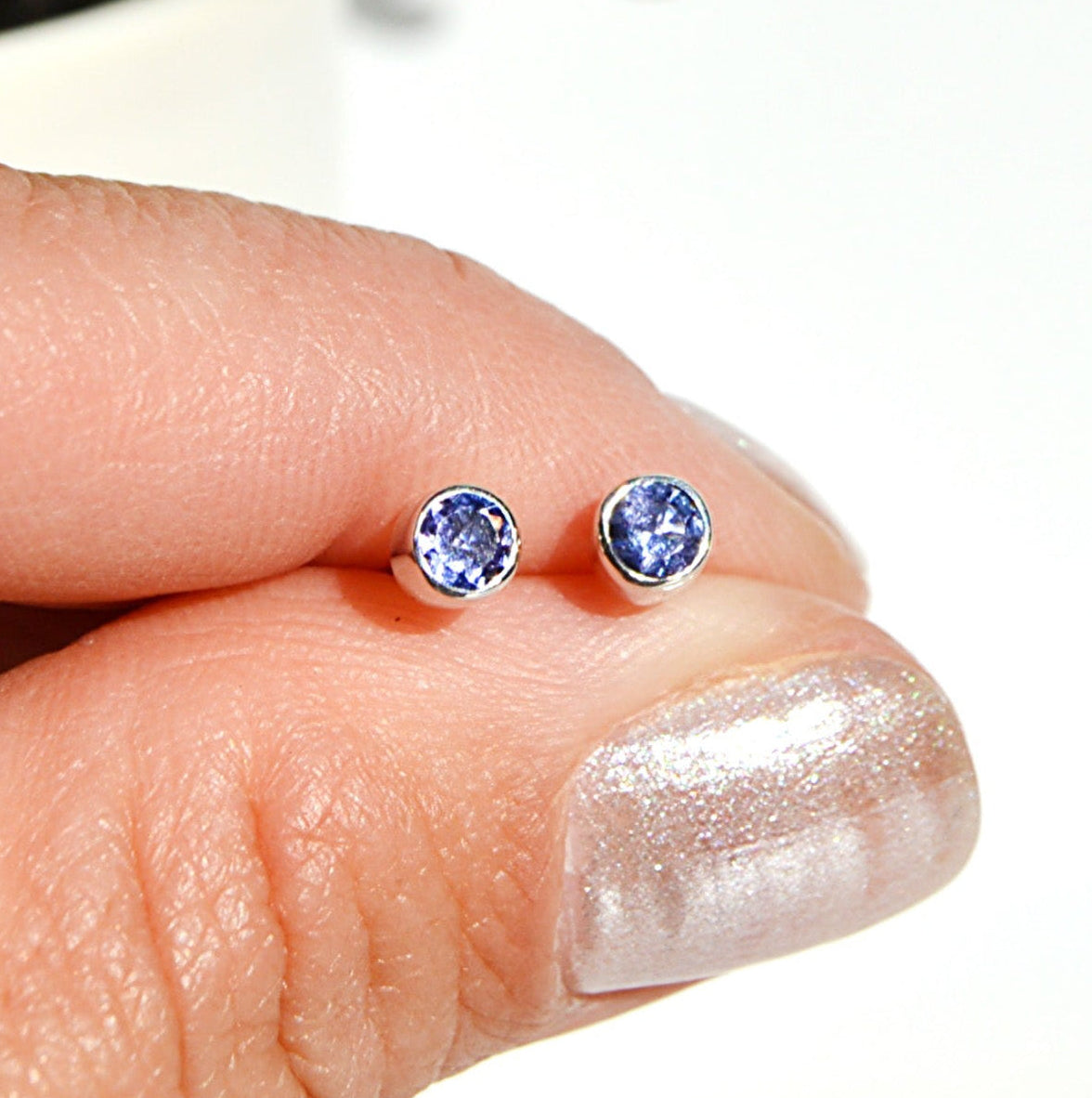Tanzanite Round Studs