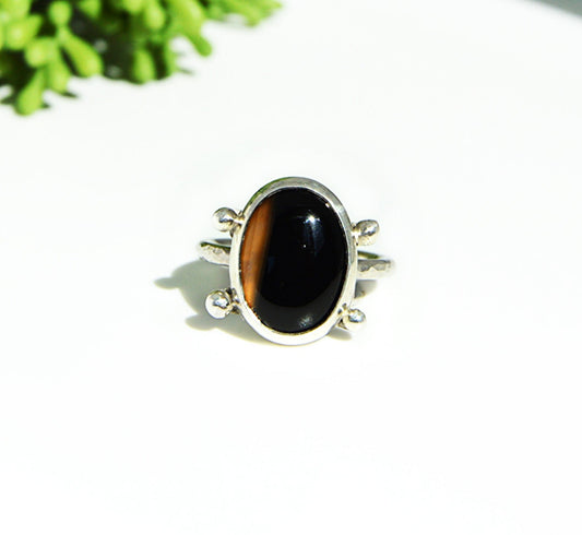 Tigers Eye Size 7