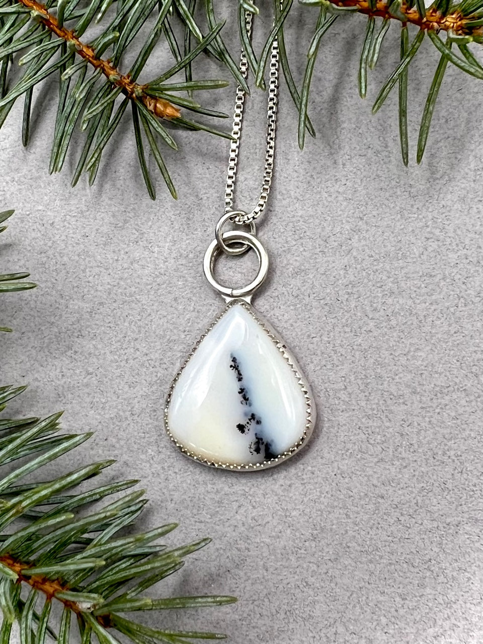 Dendrite Agate Necklace